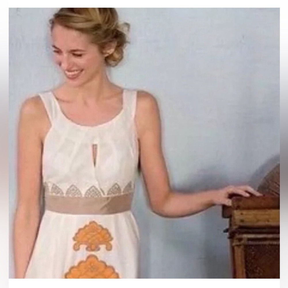 Floreat Krasna Anthropologie Embroidered Dress beautiful cotton lined dress sz 0